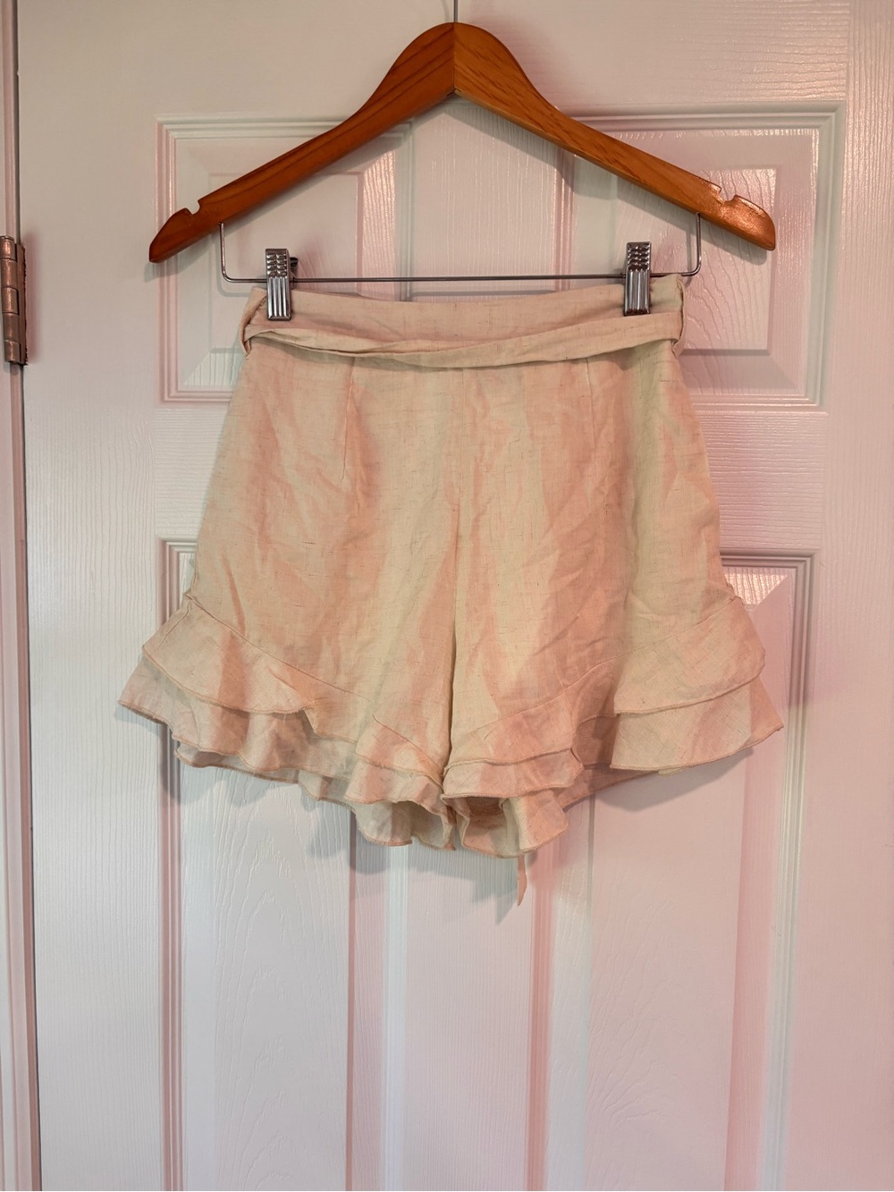 Francesca's Blue Rain linen blend ruffle shorts size XS NWT